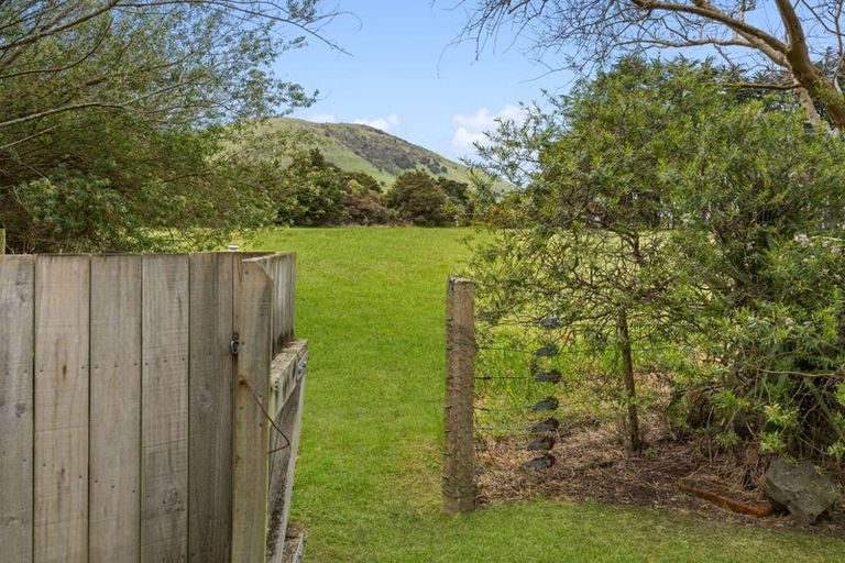 Photo of property in 333a Pounawea Road, Owaka, 9585