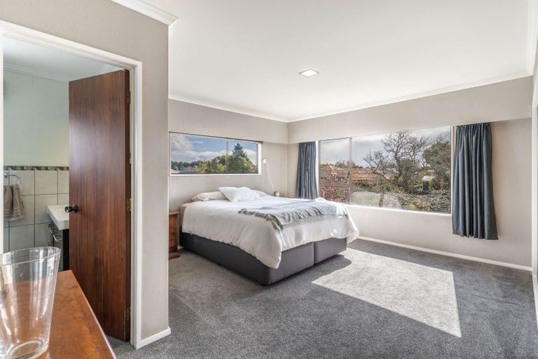 Photo of property in 226 Park Street, Winton, 9720