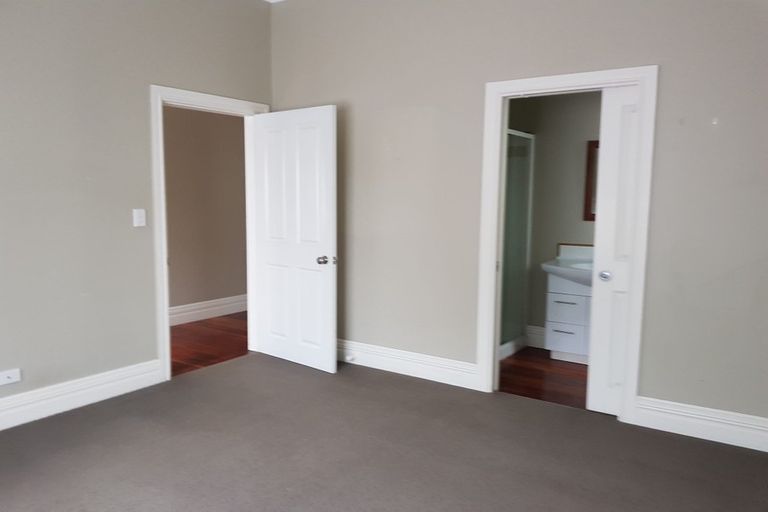 Photo of property in 17a Tama Street, Alicetown, Lower Hutt, 5010