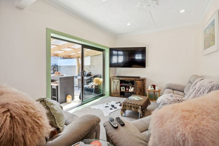 Photo of property in 3 Helena Street, Forbury, Dunedin, 9012