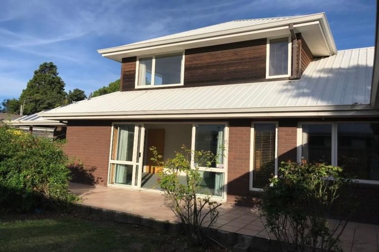 Photo of property in 105 Waimairi Road, Ilam, Christchurch, 8041