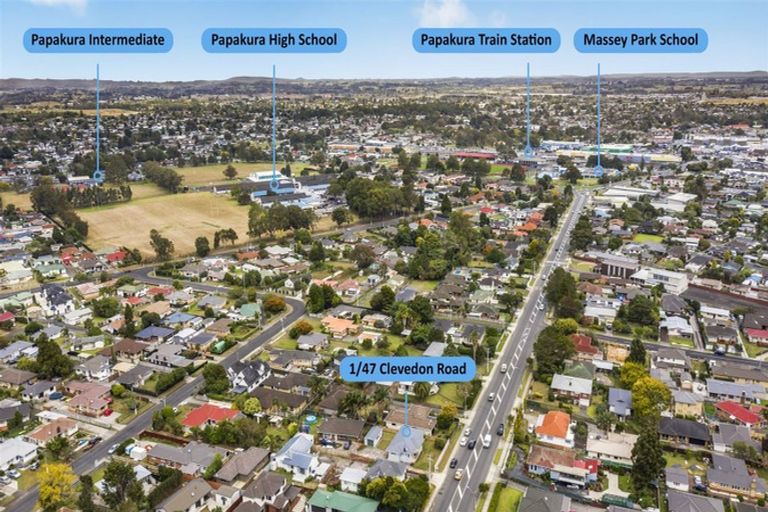 Photo of property in 1/47 Clevedon Road, Papakura, 2110