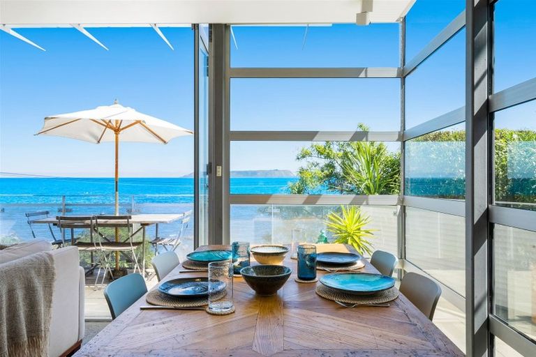 Photo of property in 80 Moana Road, Plimmerton, Porirua, 5026