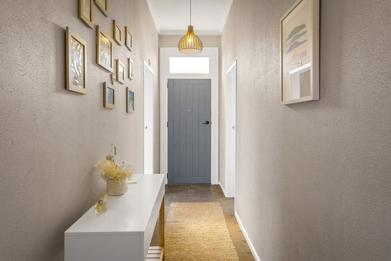 Photo of property in 2 Hawea Street, Ravensbourne, Dunedin, 9022