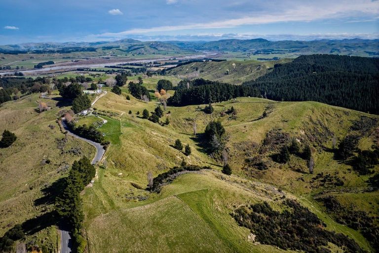 Photo of property in 660p Cathedral Road, Domett, Cheviot, 7383