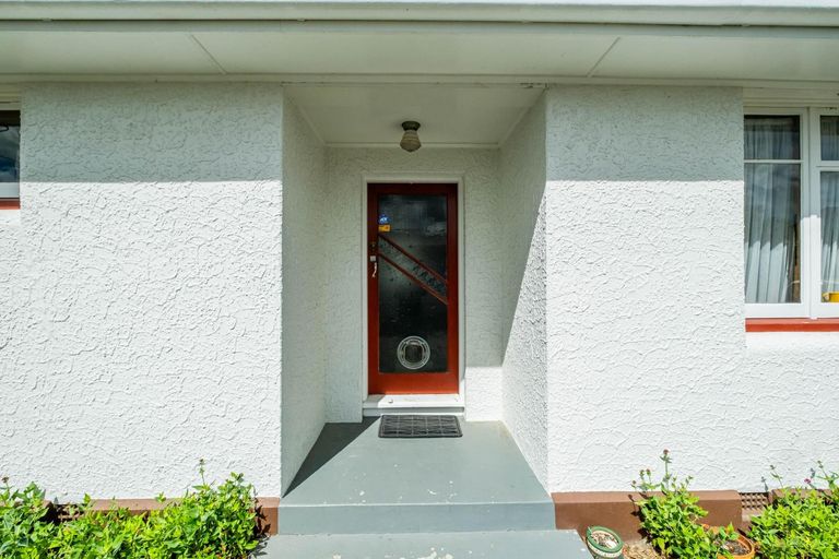 Photo of property in 52 Opie Street, Waimate, 7924