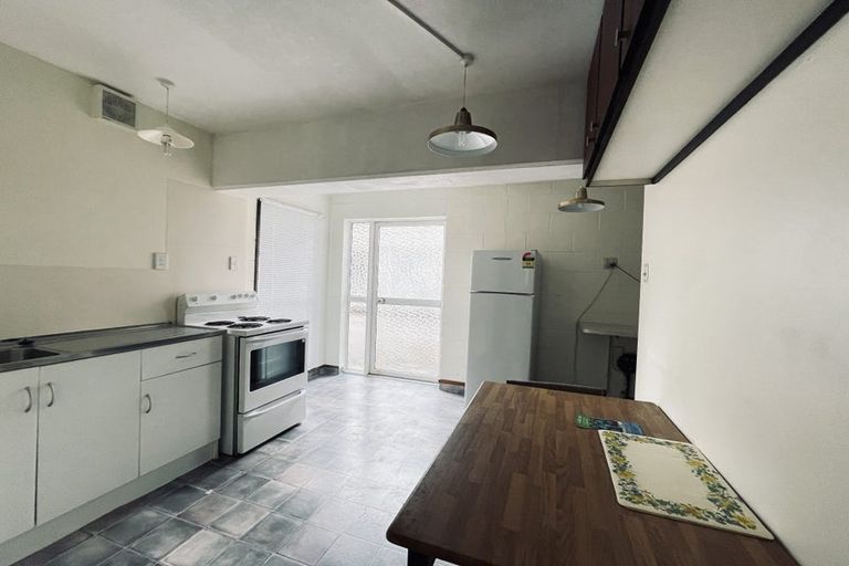 Photo of property in 12 Wellington Street, Hamilton East, Hamilton, 3216