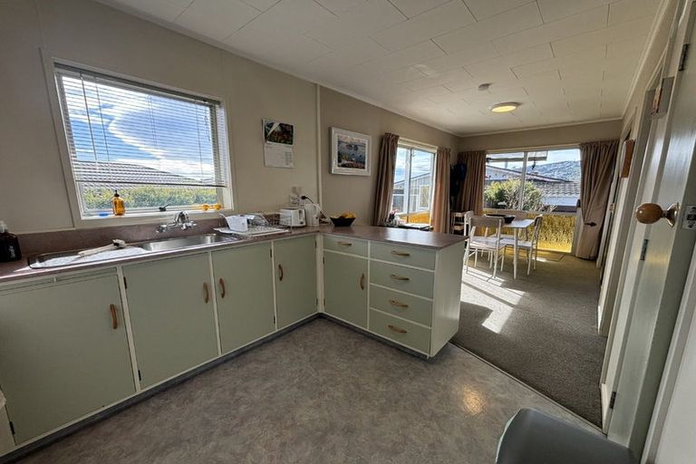 Photo of property in 2/53 Fergusson Street, Stoke, Nelson, 7011