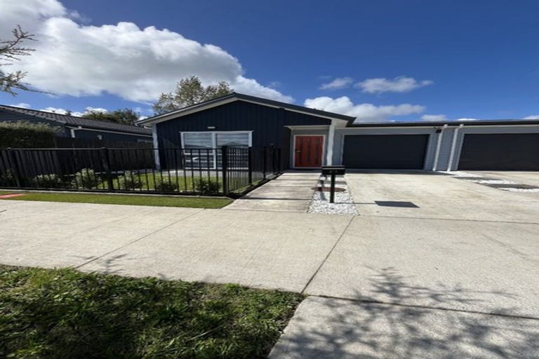 Photo of property in 23 Harore Road, Takanini, 2112