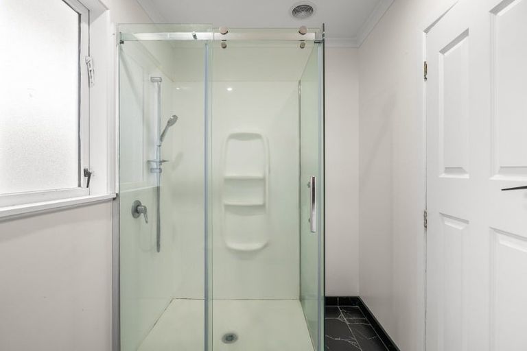 Photo of property in 9 Sacha Place, Glenview, Hamilton, 3206