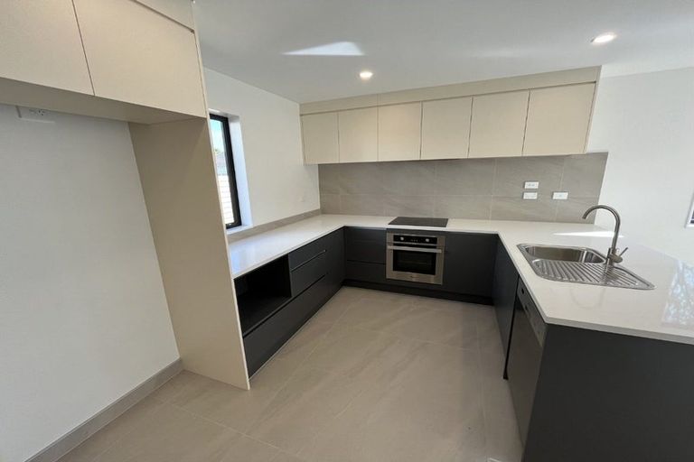 Photo of property in 8/25 Manse Road, Pahurehure, Papakura, 2113