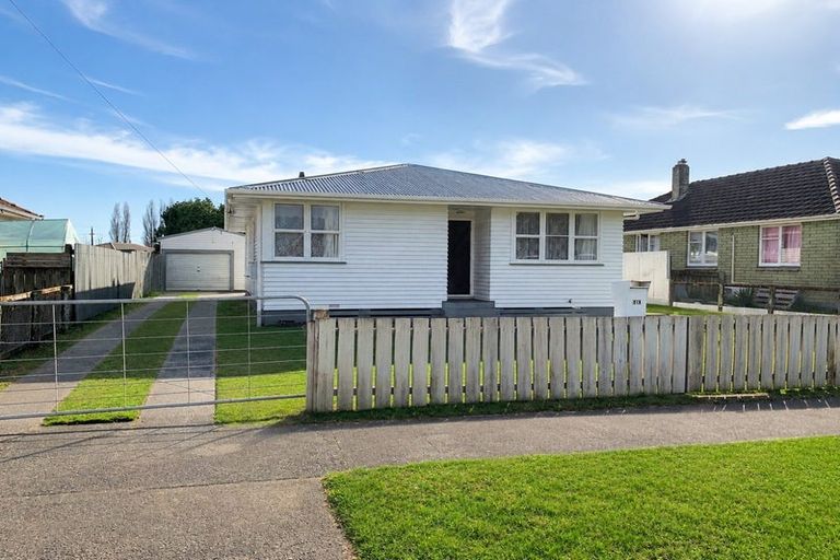 Photo of property in 10 Munro Street, Elgin, Gisborne, 4010