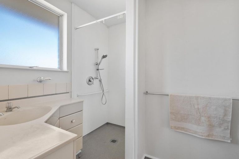 Photo of property in 74 Saint Johns Street, Woolston, Christchurch, 8062