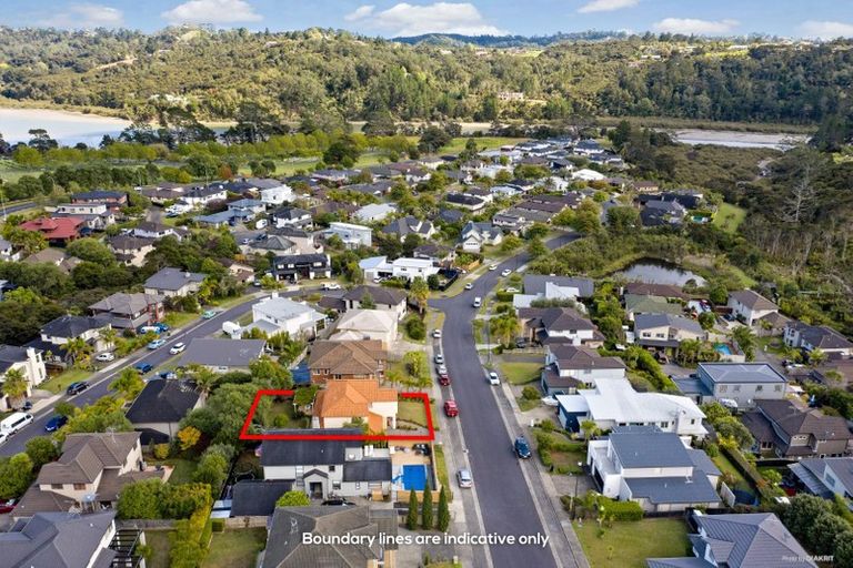 Photo of property in 60 Aberley Road, Schnapper Rock, Auckland, 0632