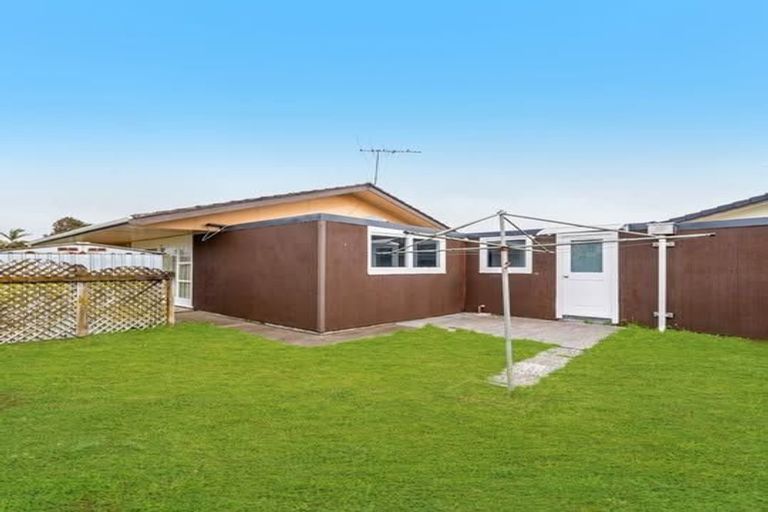 Photo of property in 2/5 Carolyn Street, Manukau, Auckland, 2025