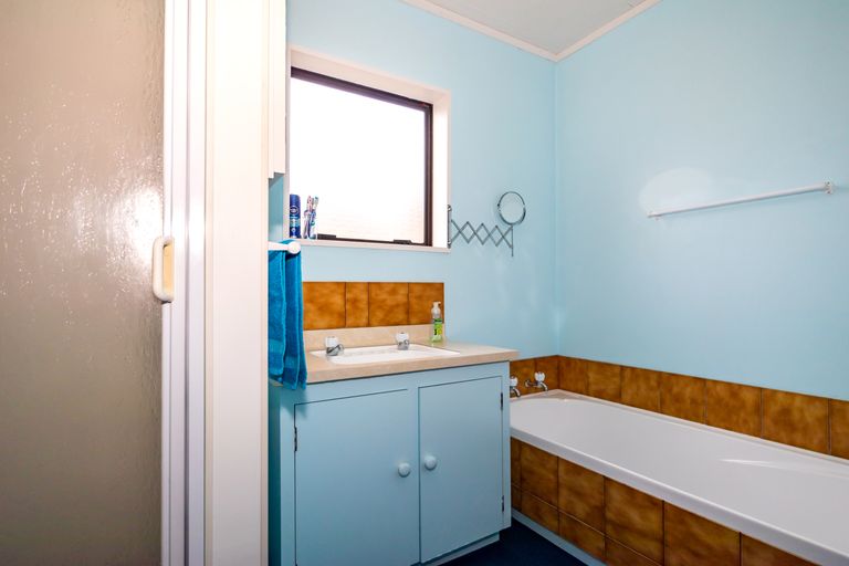 Photo of property in 46 Le Cren Street, Seaview, Timaru, 7910