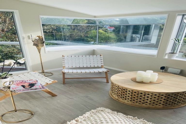 Photo of property in 68 Allington Road, Karori, Wellington, 6012