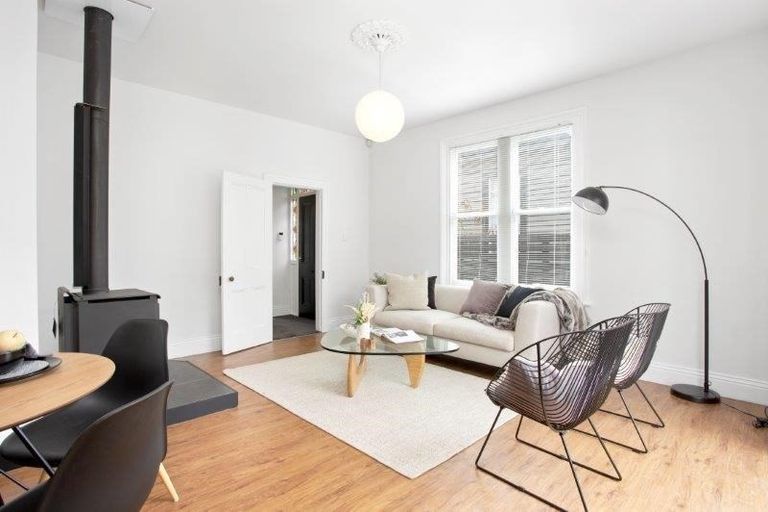 Photo of property in 36 Leitch Street, Somerfield, Christchurch, 8024