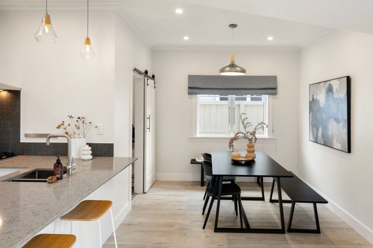 Photo of property in 74 Princes Street, Cambridge, 3434