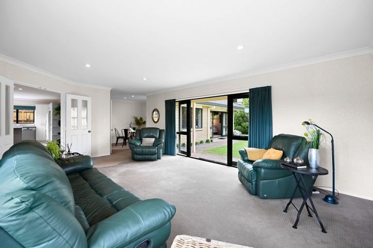 Photo of property in 3 Sunny Dale, Western Heights, Hamilton, 3200