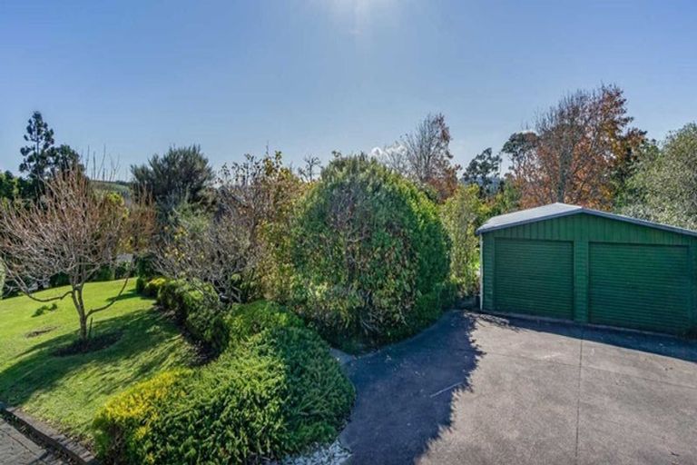 Photo of property in 35 Sarah Todd Lane, Waimauku, 0812