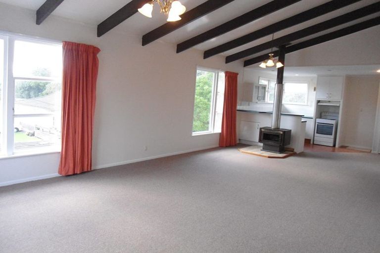 Photo of property in 13 Milich Terrace, Te Atatu South, Auckland, 0610