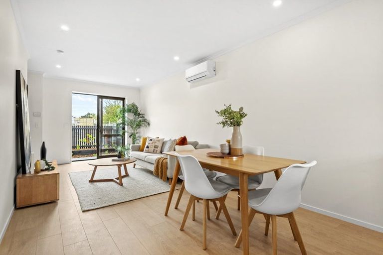 Photo of property in 15 Isabella Lane, Henderson, 0610