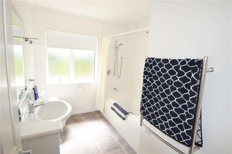 Photo of property in 32 Missy Crescent, Mount Pisa, Cromwell, 9383