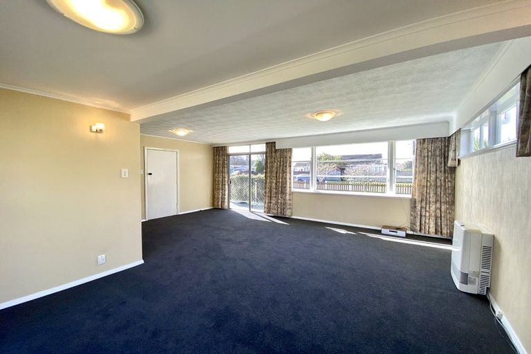 Photo of property in 6 York Avenue, Heretaunga, Upper Hutt, 5018