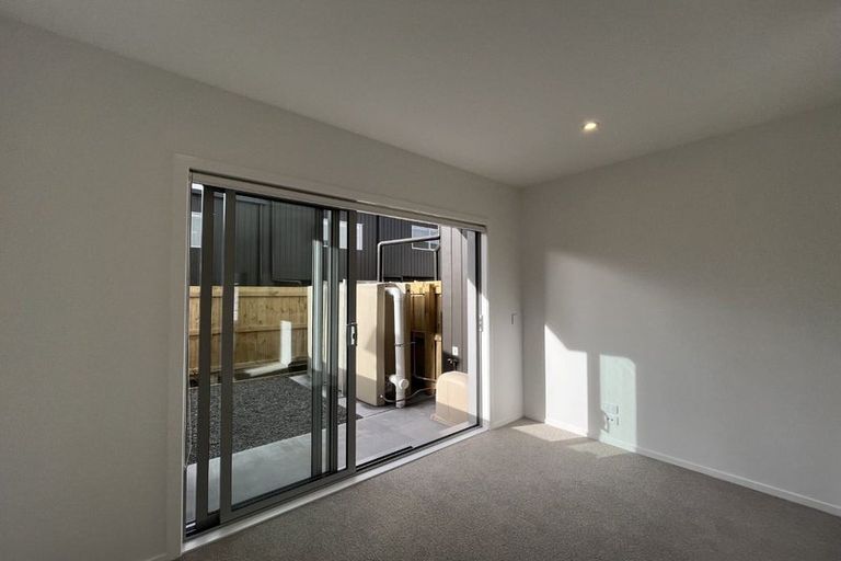 Photo of property in 18 Ngae Place, Mangere East, Auckland, 2024