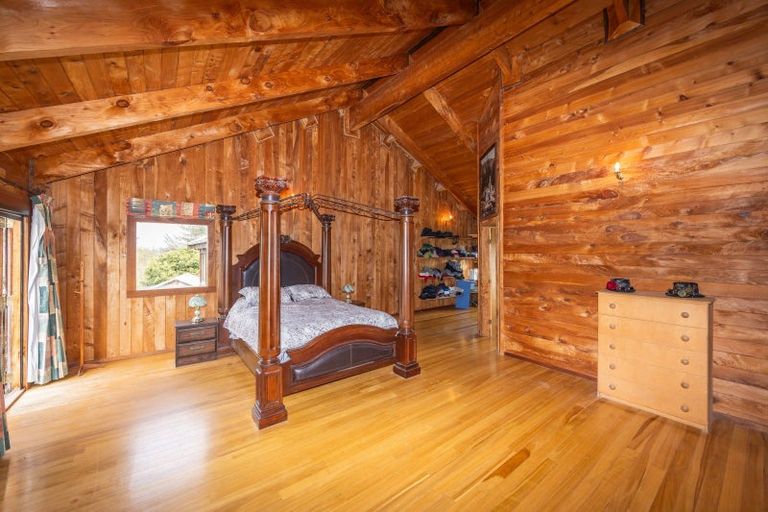 Photo of property in 240 Te Pahu Road, Te Pahu, 3285