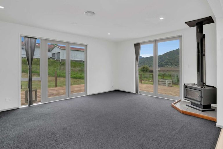 Photo of property in 9 Scott Street, Havelock, 7100