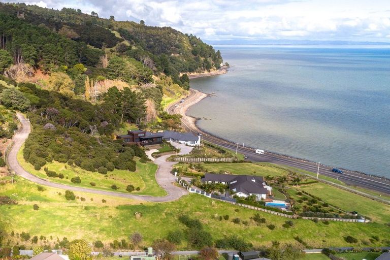 Photo of property in 10 Ngarimu Heights Row, Ngarimu Bay, Thames, 3575