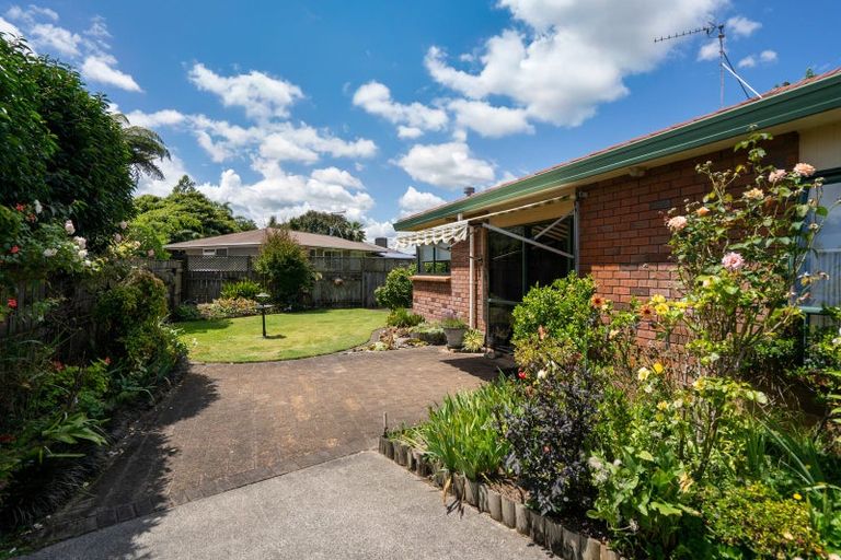 Photo of property in 158a Victoria Street, Cambridge, 3434