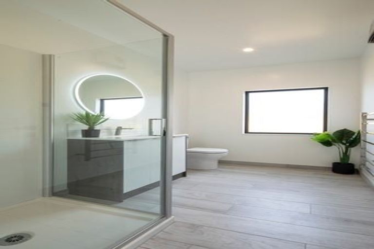 Photo of property in 18 Shrimpton Avenue, Woodend, 7610