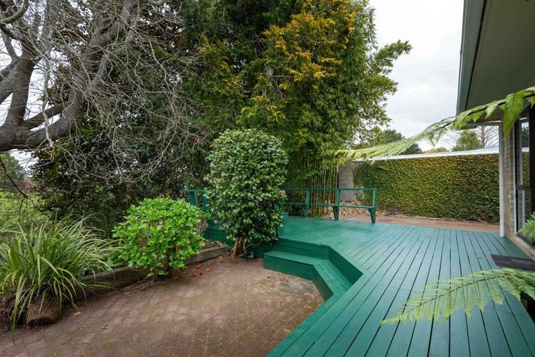 Photo of property in 28 Barrie Crescent, Silverdale, Hamilton, 3216