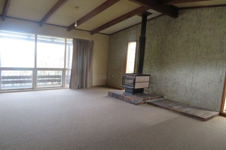 Photo of property in 67 Cedar Street, Maungaraki, Lower Hutt, 5010