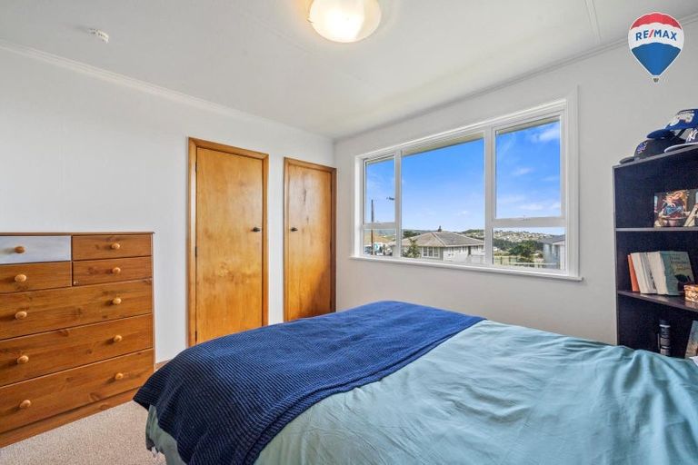 Photo of property in 50 Arahura Crescent, Waitangirua, Porirua, 5024