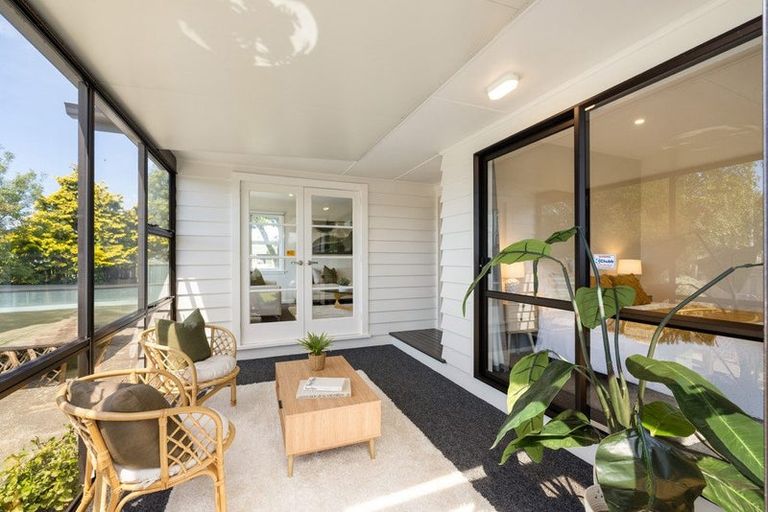 Photo of property in 47 Emlyn Place, Avondale, Christchurch, 8061