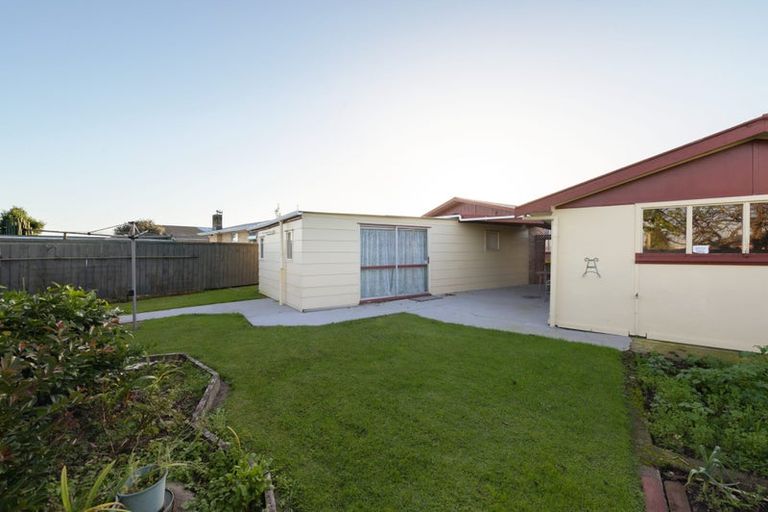 Photo of property in 12 Minifie Avenue, Melville, Hamilton, 3206