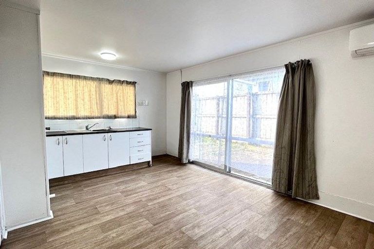 Photo of property in 33 Mcdivitt Street, Manurewa, Auckland, 2102