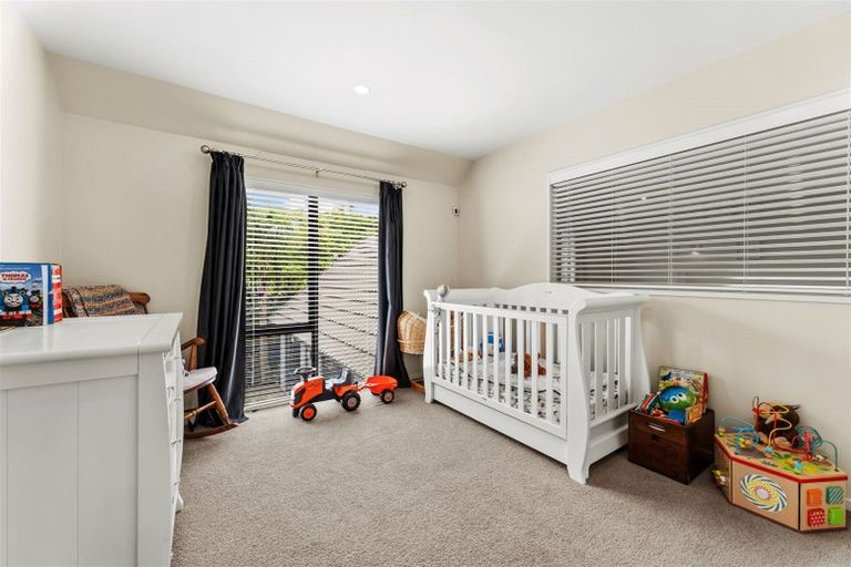 Photo of property in 12 Denehurst Drive, Waimauku, 0812