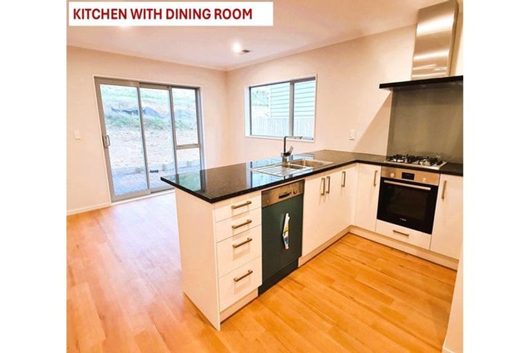 Photo of property in 155 Amesbury Drive, Churton Park, Wellington, 6037