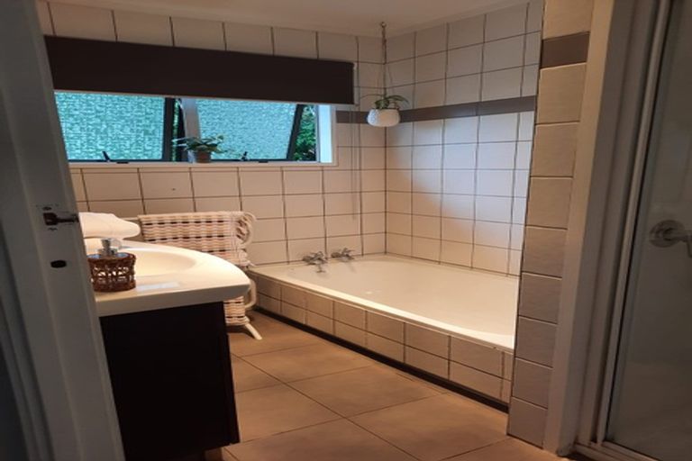 Photo of property in 18 Willowbrook, Pukekohe, 2120