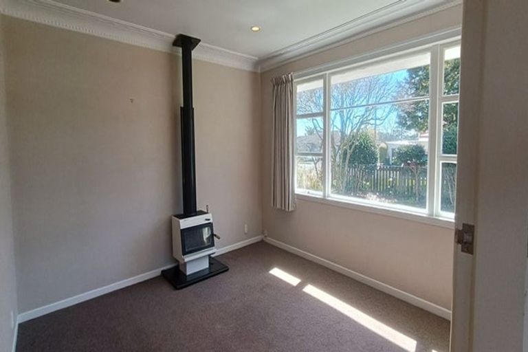 Photo of property in 46 Wordsworth Street, Leamington, Cambridge, 3432