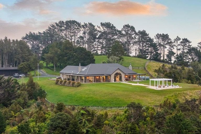 Photo of property in 140 Dill Road, Kaipara Flats, Warkworth, 0984