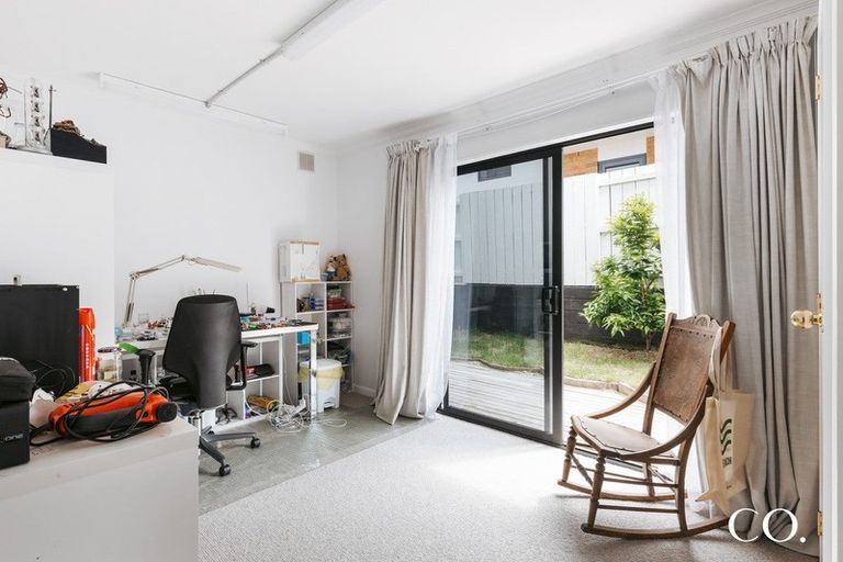 Photo of property in 310b Oceanbeach Road, Mount Maunganui, 3116