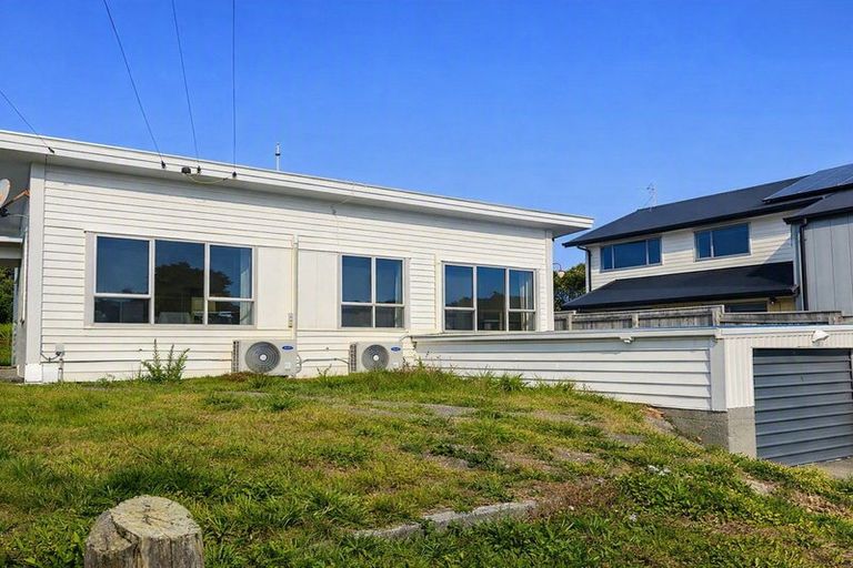 Photo of property in 222 Rosetta Road, Raumati South, Paraparaumu, 5032