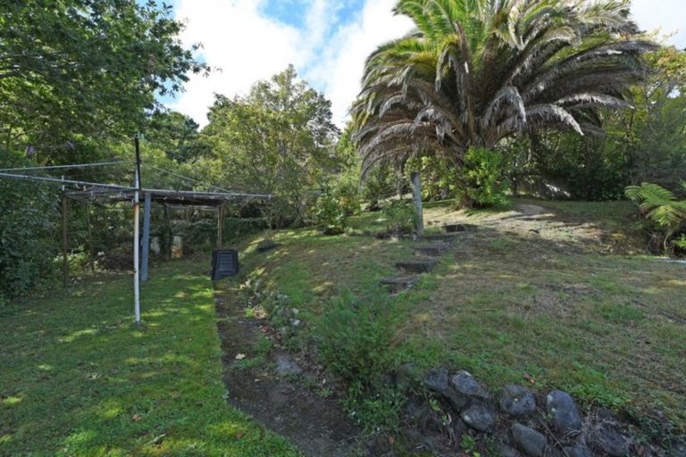 Photo of property in 7 Thomas Street, Stokes Valley, Lower Hutt, 5019
