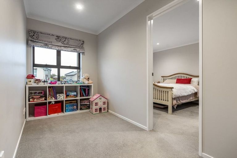 Photo of property in 3 Mauku Lane, Greenhithe, Auckland, 0632